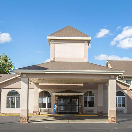 Fairbridge Inn & Suites Glendive Zewnętrze zdjęcie