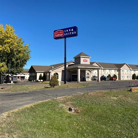 Fairbridge Inn & Suites Glendive Zewnętrze zdjęcie